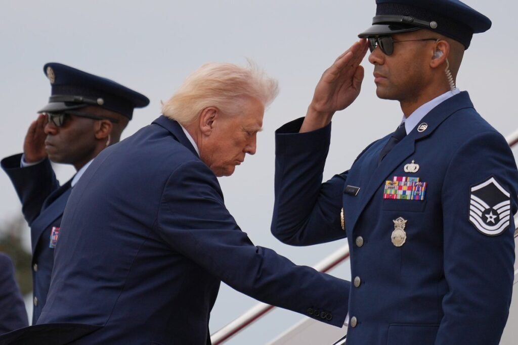 Trump amenaza Irán Estrecho de Ormuz