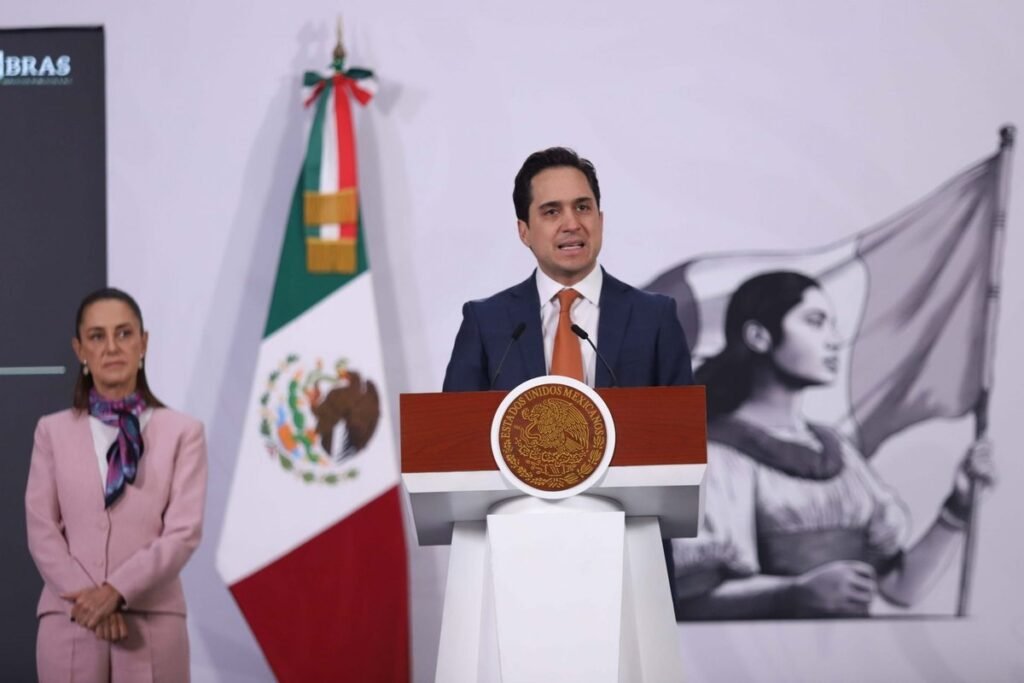 Adquisición tren AIFA