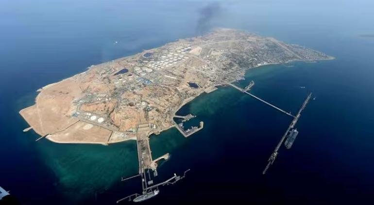 Explosiones isla Kharg Irán