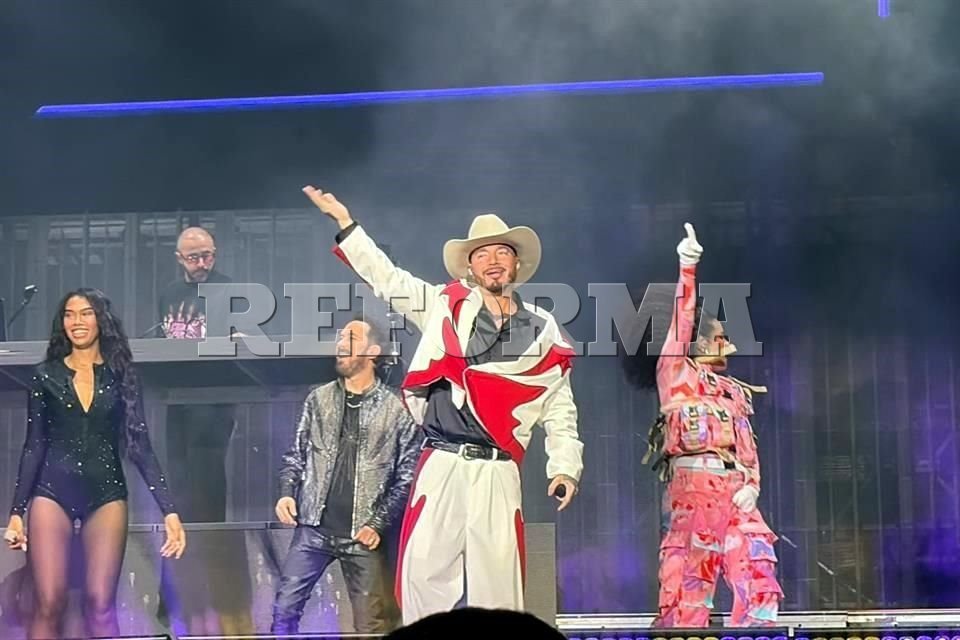 J Balvin Copa Mundial Monterrey