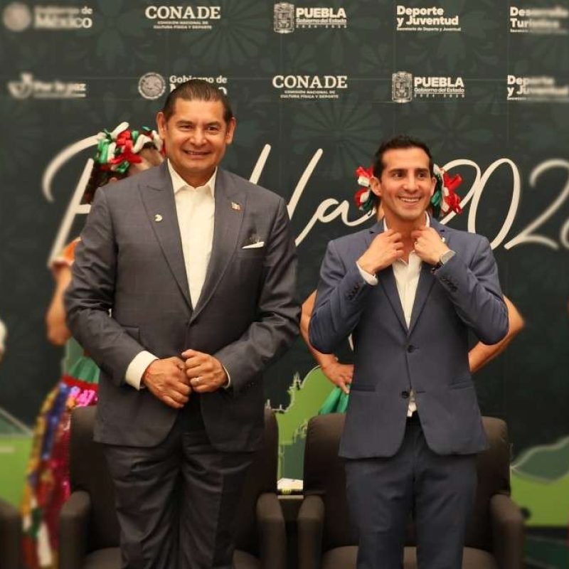 Armenta y Pacheco presentan el mundial Sub-21 de voleibol de playa en Puebla
