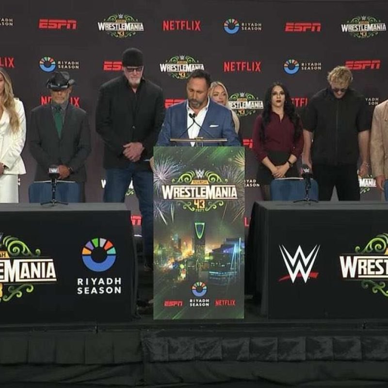 Mesa directiva y talento de la WWE