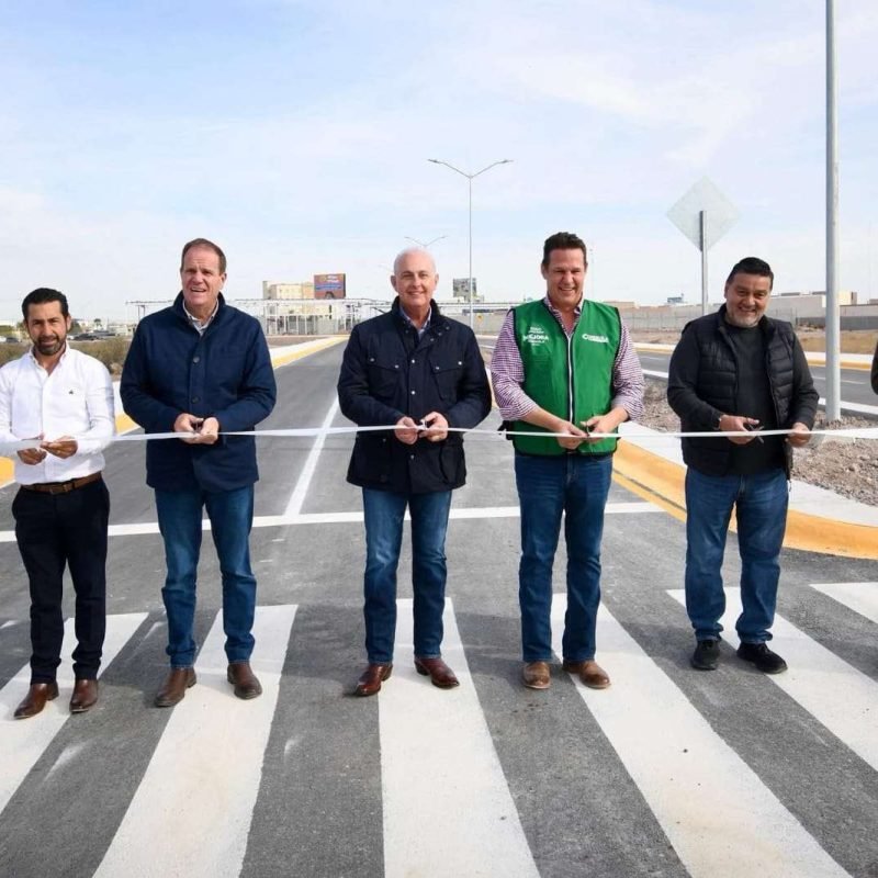 Román Alberto Cepeda González inaugura el bulevar Torreón Norte
