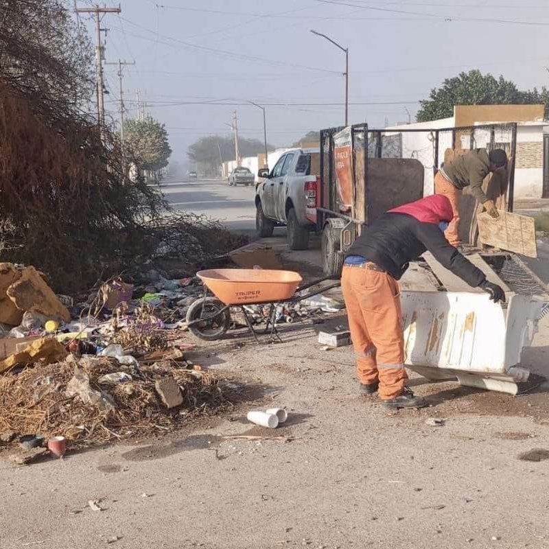 Servicios Públicos refuerza acciones de limpieza en el oriente de Torreón y anuncia la llegada de la Ruta del Descacharre