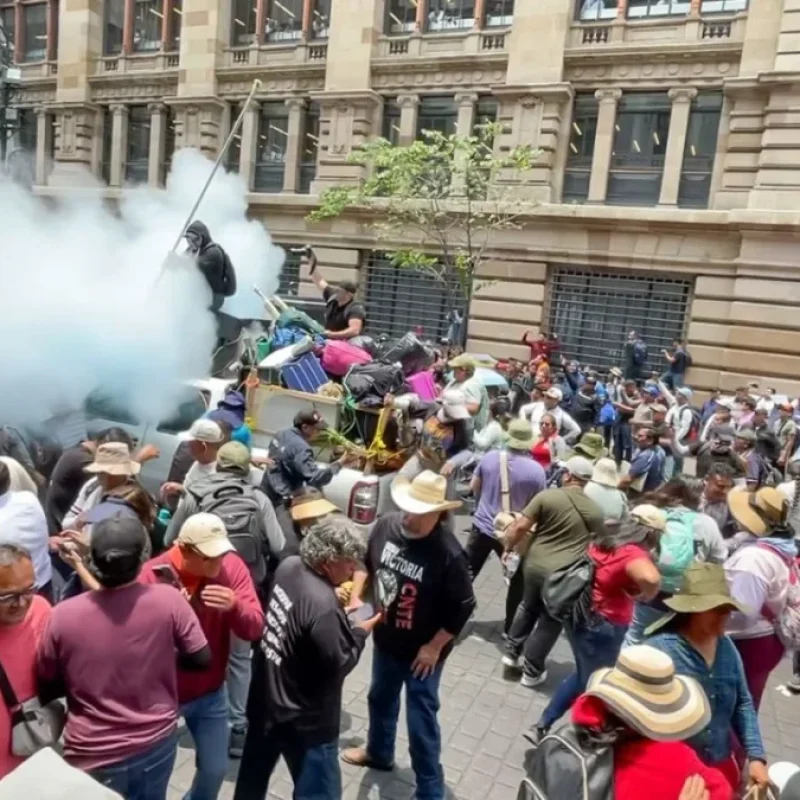 cnte-instala-planton-en-5-de-mayo-tras-intentar-