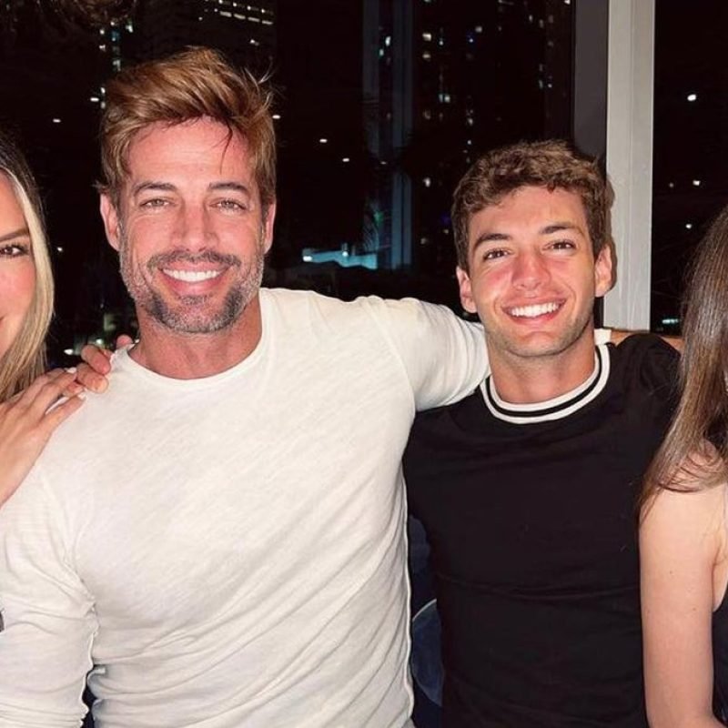 Kailey Levy dulces 16