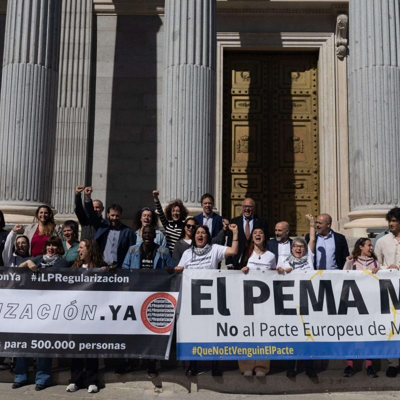 espana-decreto-regularizar-500-mil-migrantes-indocumentados