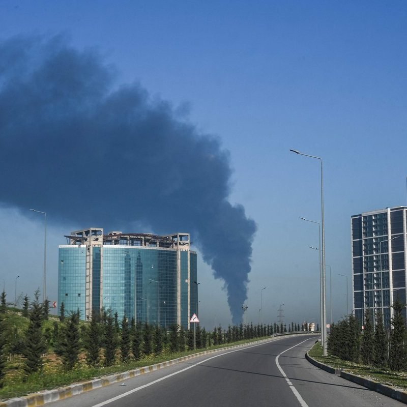 Ataque iraní centro Amazon Bahréin