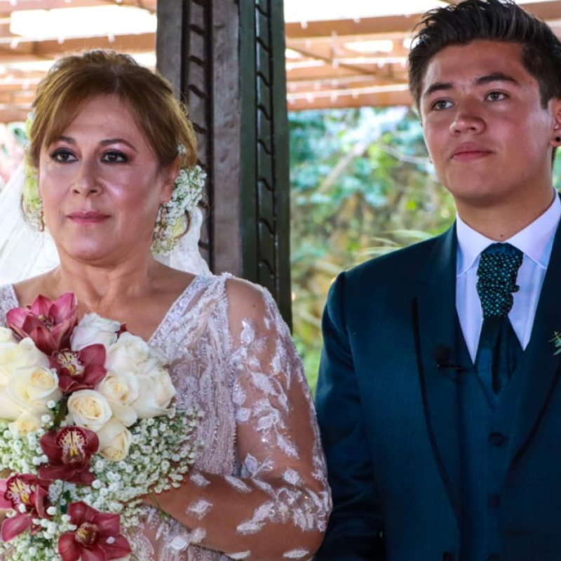 jim-velasquez-alina-lozano-30-años-de-diferencia