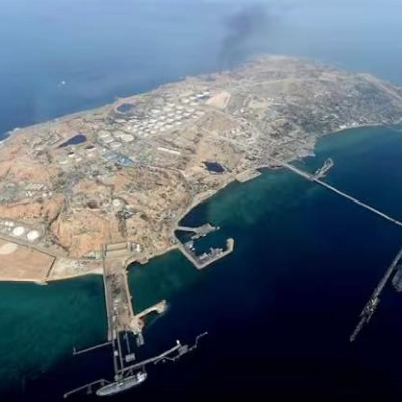 Explosiones isla Kharg Irán