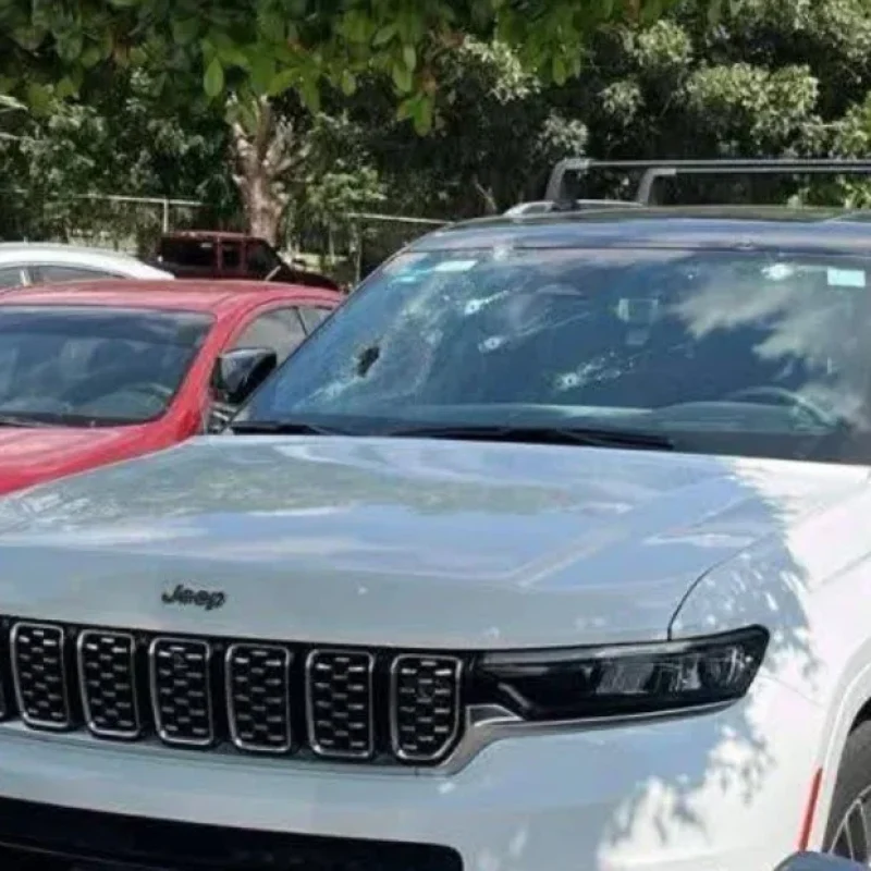 rafaguean-camioneta-nieta-gobernador-rocha-moya-culiaca-sinaloa